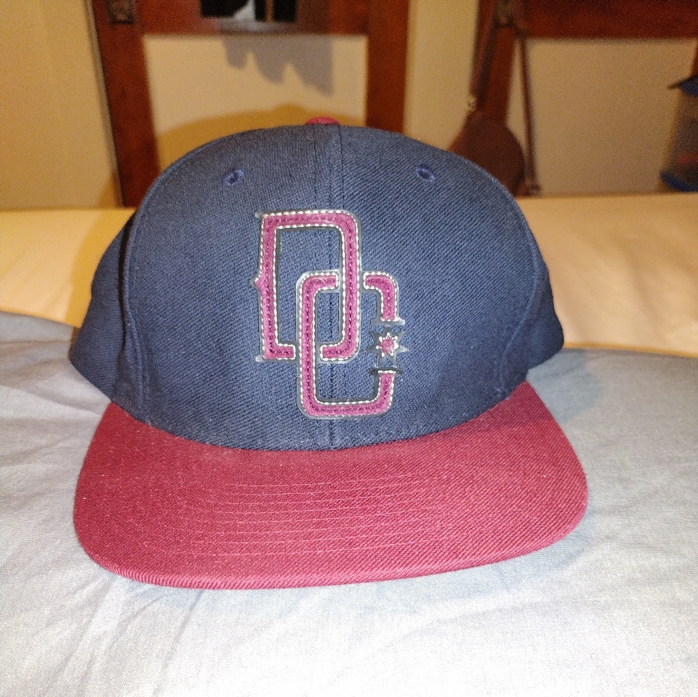 dc shoes snapback hat Osfa